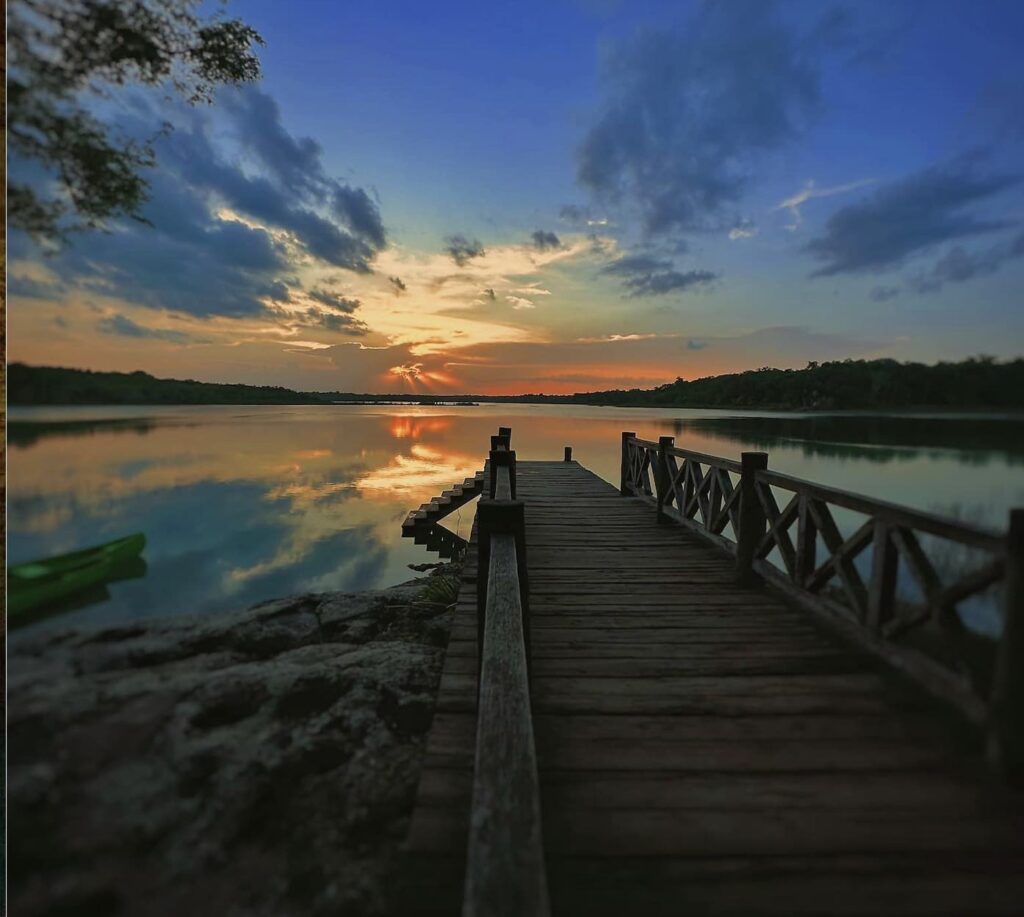 atardecer maya