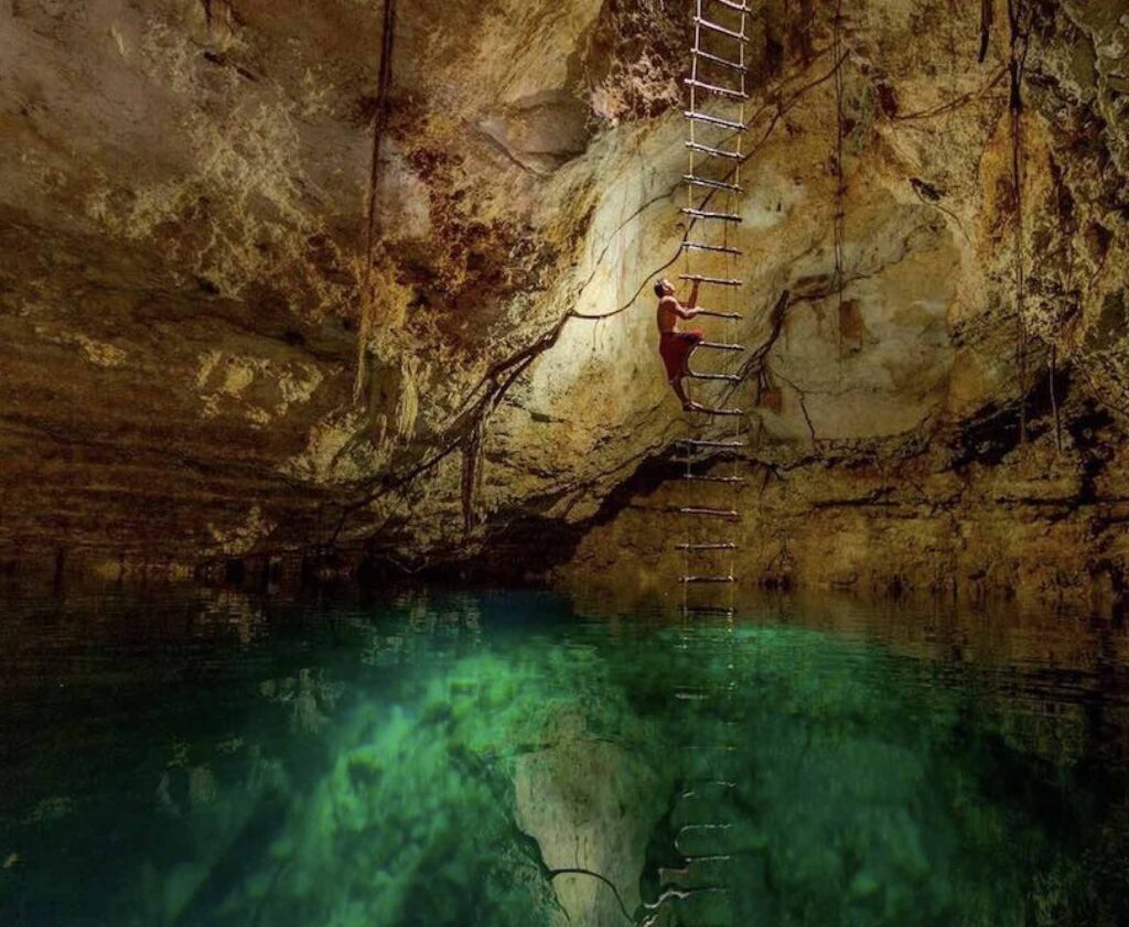 cenote punta laguna